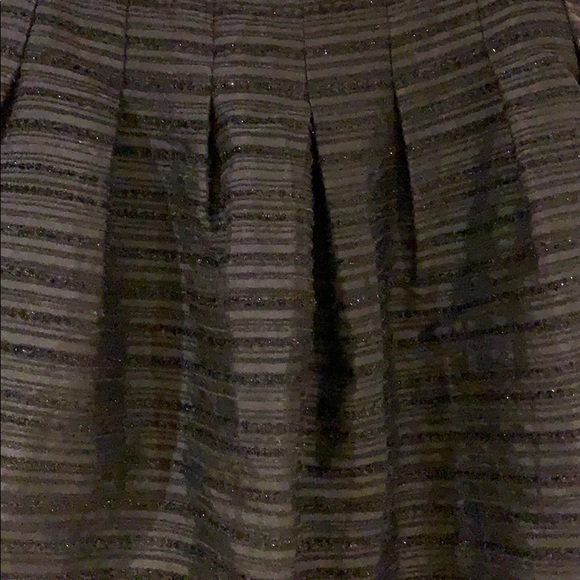 Black skirt - Picture 2 of 2